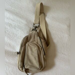 Hudson Sling Bag